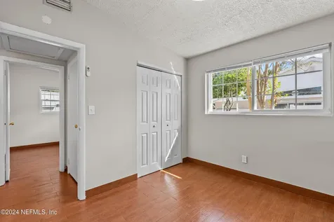 1736 Louvre Drive Jacksonville FL 32221