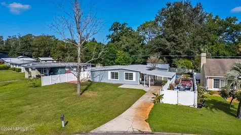 1736 Louvre Drive Jacksonville FL 32221