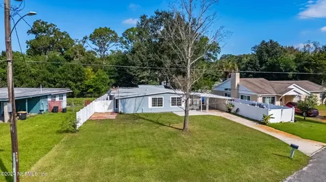 1736 Louvre Drive Jacksonville FL 32221