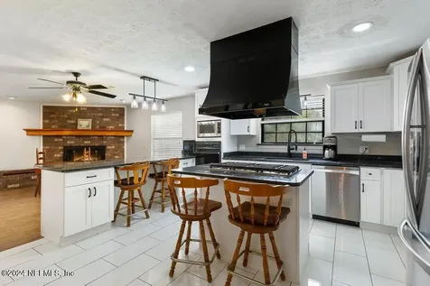 162 Pioneer Trail Green Cove Springs FL 32043