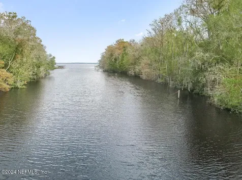 162 Pioneer Trail Green Cove Springs FL 32043