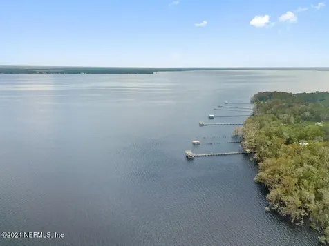 162 Pioneer Trail Green Cove Springs FL 32043