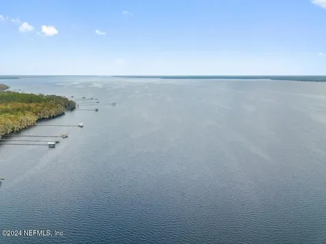 162 Pioneer Trail Green Cove Springs FL 32043