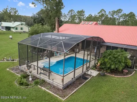 162 Pioneer Trail Green Cove Springs FL 32043