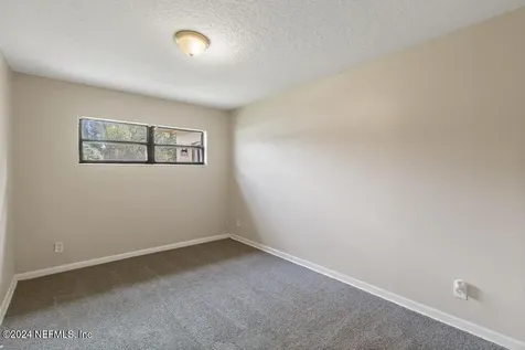 6608 Gillislee Drive W Jacksonville FL 32209