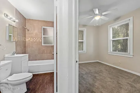 2738 Gilmore Street Jacksonville FL 32205