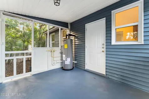 2738 Gilmore Street Jacksonville FL 32205