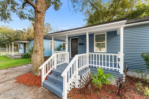 2738 Gilmore Street Jacksonville FL 32205