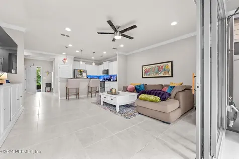7010 Buroak Court Jacksonville FL 32258