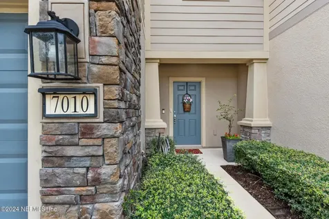 7010 Buroak Court Jacksonville FL 32258