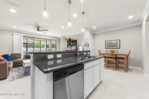 7010 Buroak Court Jacksonville FL 32258