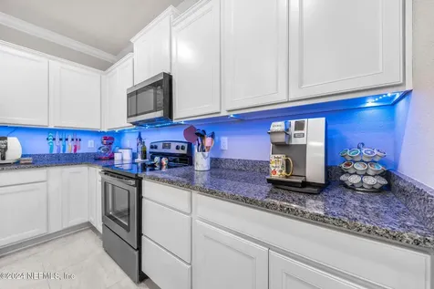 7010 Buroak Court Jacksonville FL 32258
