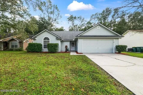 8250 Lakemont Drive Jacksonville FL 32216