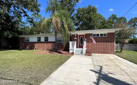6557 Lou Drive N Jacksonville FL 32216