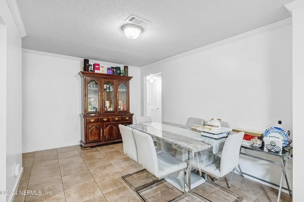 3857 Mission Drive Jacksonville FL 32217