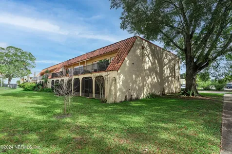 3857 Mission Drive Jacksonville FL 32217