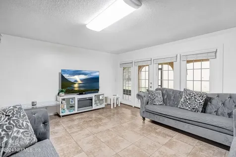 3857 Mission Drive Jacksonville FL 32217