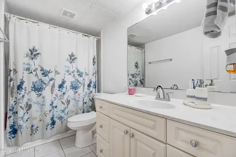 3857 Mission Drive Jacksonville FL 32217