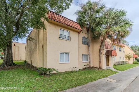 3857 Mission Drive Jacksonville FL 32217