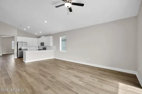 3983 Gareys Ferry Way Middleburg FL 32068