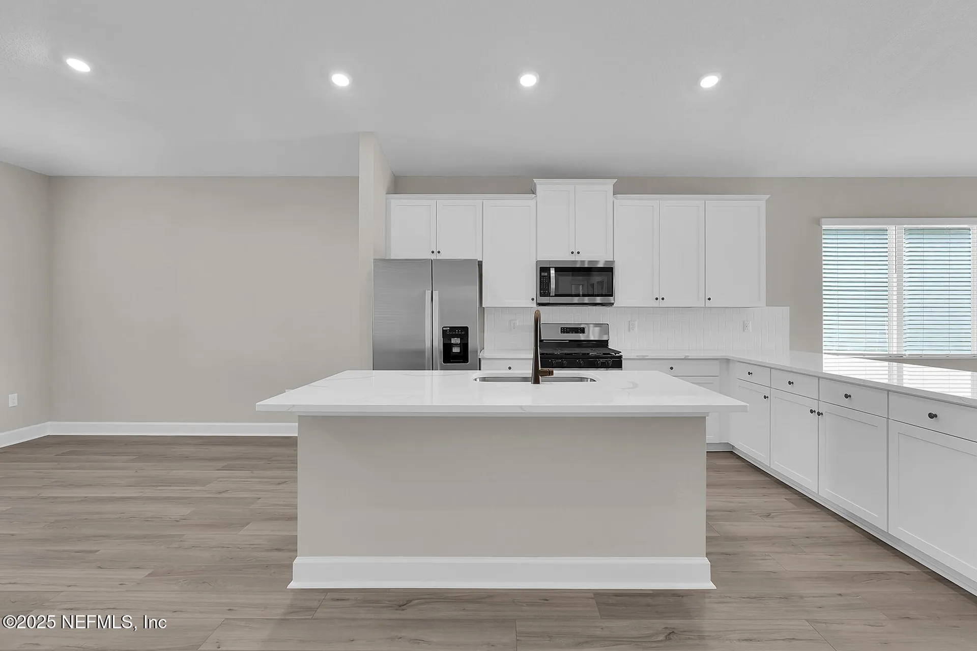 3979 Gareys Ferry Way Middleburg FL 32068