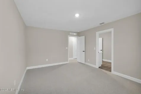3995 Gareys Ferry Way Middleburg FL 32043