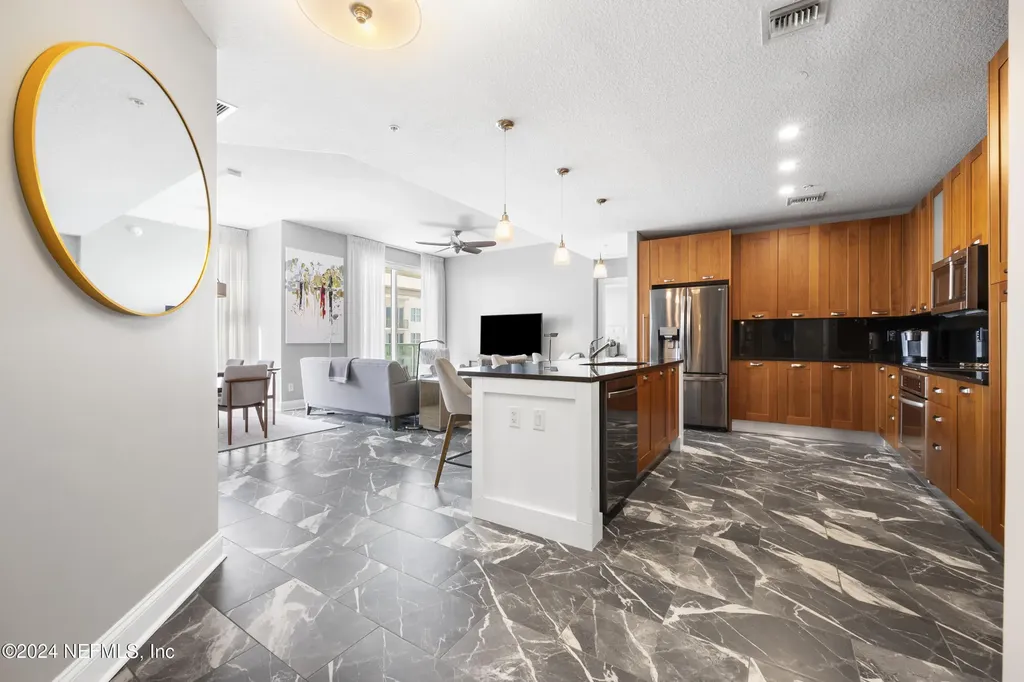 1431 Riverplace Boulevard Jacksonville FL 32207