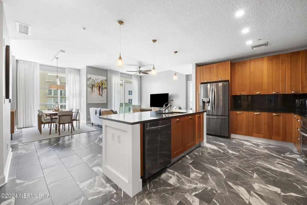 1431 Riverplace Boulevard Jacksonville FL 32207