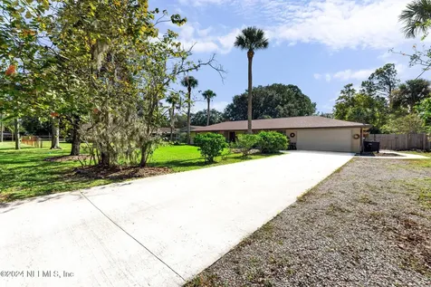 14022 Fiesta Circle Jacksonville FL 32225