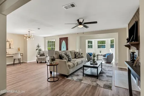 10583 Gailwood Circle E Jacksonville FL 32218