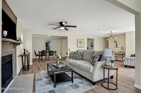 10583 Gailwood Circle E Jacksonville FL 32218