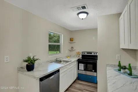 10583 Gailwood Circle E Jacksonville FL 32218