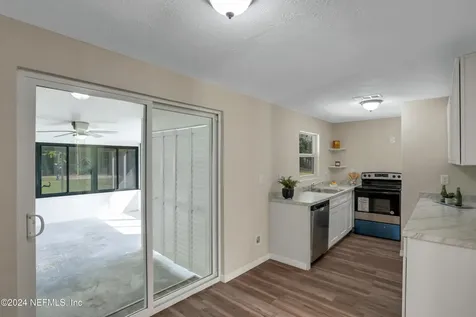10583 Gailwood Circle E Jacksonville FL 32218