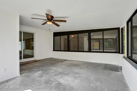 10583 Gailwood Circle E Jacksonville FL 32218