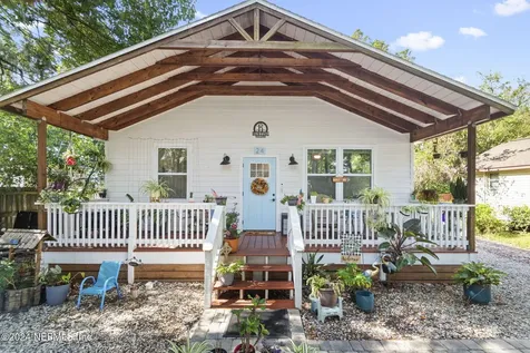 24 Arenta Street St. Augustine FL 32084