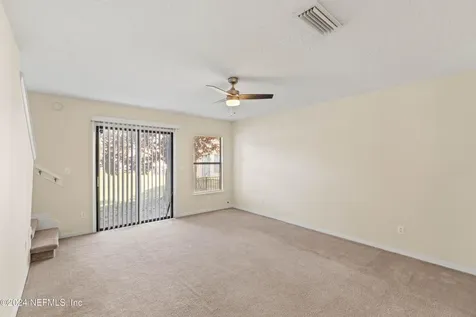 7721 Highchair Lane Jacksonville FL 32210