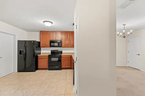 7721 Highchair Lane Jacksonville FL 32210