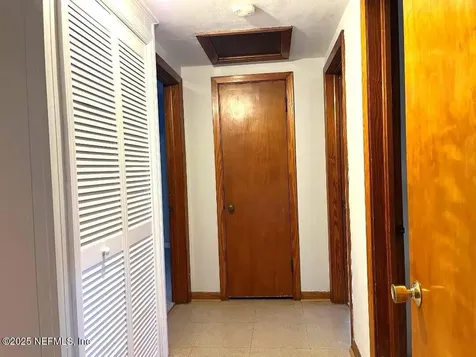 5138 Shirley Avenue Jacksonville FL 32210
