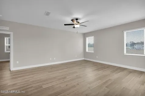 3961 Gareys Ferry Way Middleburg FL 32043