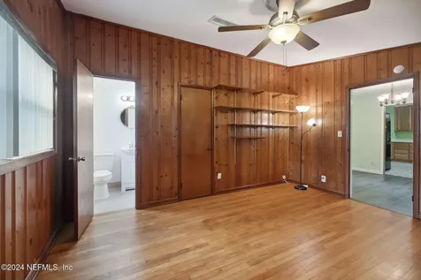 5614 Norde Drive W Jacksonville FL 32244