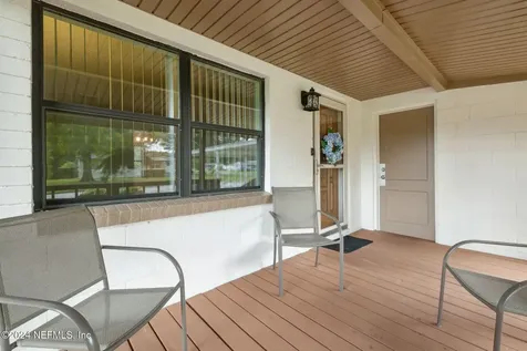 5614 Norde Drive W Jacksonville FL 32244