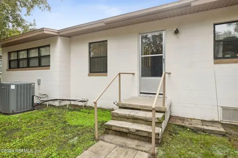 5614 Norde Drive W Jacksonville FL 32244