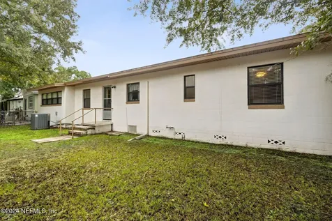 5614 Norde Drive W Jacksonville FL 32244