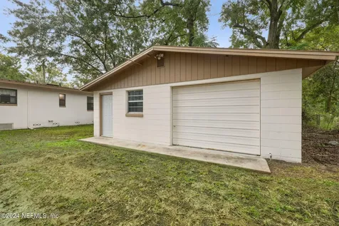 5614 Norde Drive W Jacksonville FL 32244