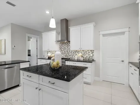 740 Old Loggers Way St. Augustine FL 32086