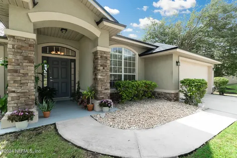 9504 Adelaide Drive Jacksonville FL 32244