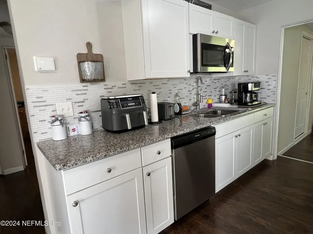 5519 River Forest Drive Jacksonville FL 32211