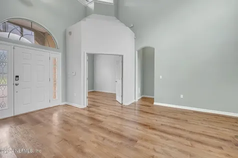 12427 Dewhurst Circle Jacksonville FL 32218
