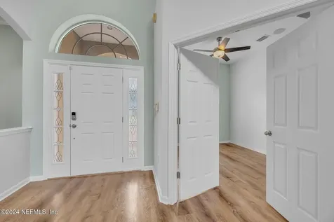 12427 Dewhurst Circle Jacksonville FL 32218