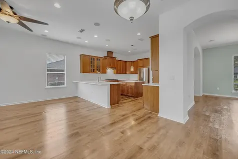 12427 Dewhurst Circle Jacksonville FL 32218